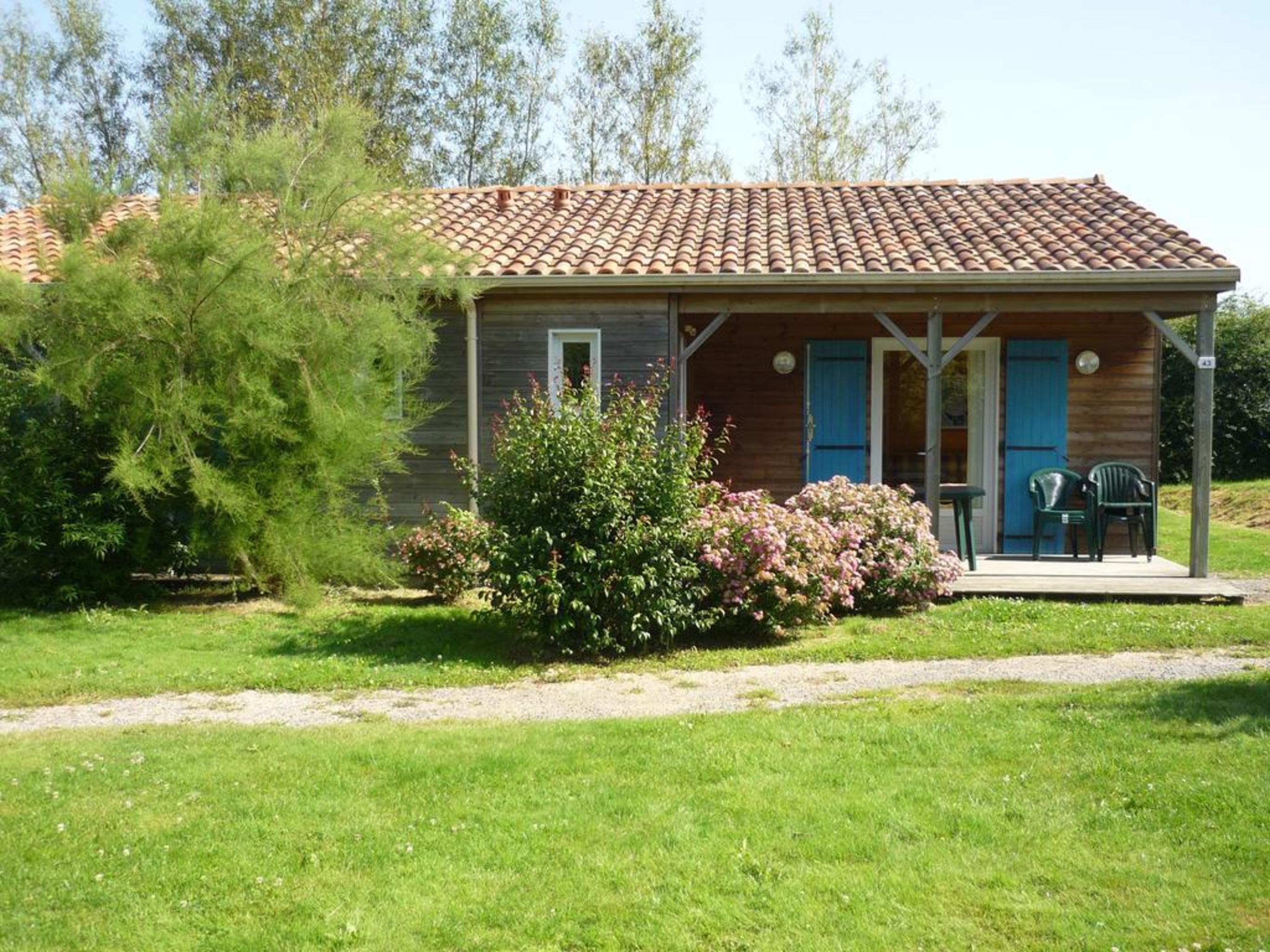 Terres De France - Natura Resort Pescalis Moncoutant Exterior photo
