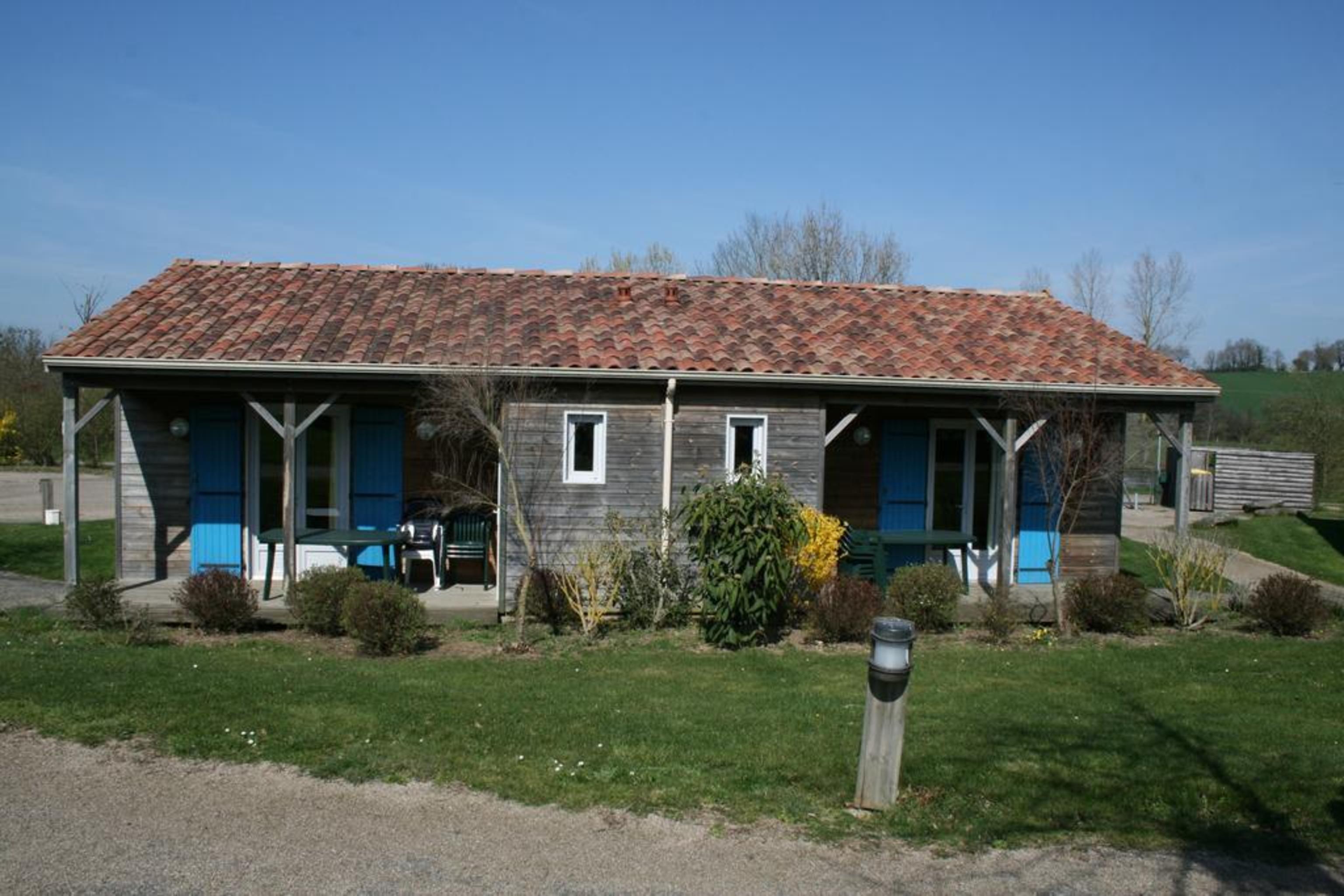 Terres De France - Natura Resort Pescalis Moncoutant Exterior photo